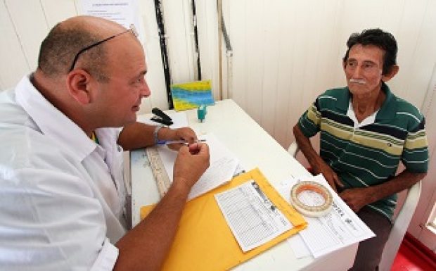 Novo plano da OPAS busca reduzir déficit de quase 800 mil trabalhadores de saúde na região das Américas